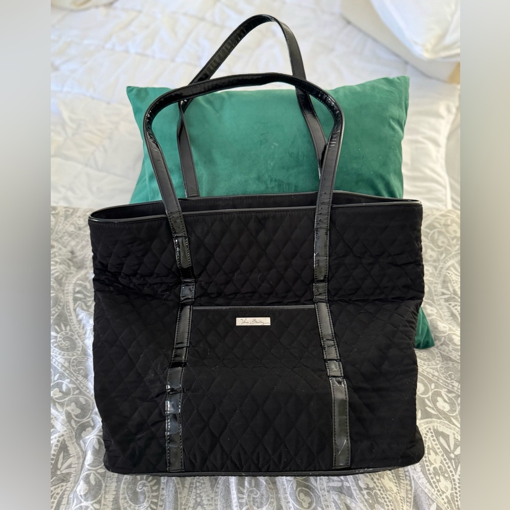 Vera Bradley large quilted tote